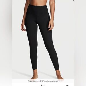 VS workout leggings - set of 2